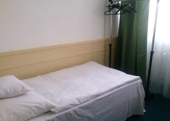 Pensionat Pelikan Vendeghaz Szolnok